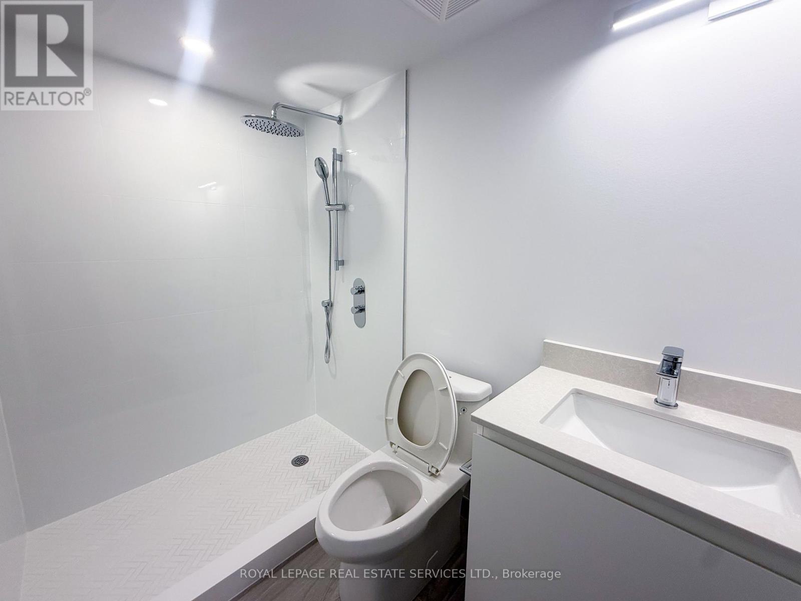 528 - 1720 Bayview Avenue, Toronto, Ontario  M4G 3C4 - Photo 4 - C12587468