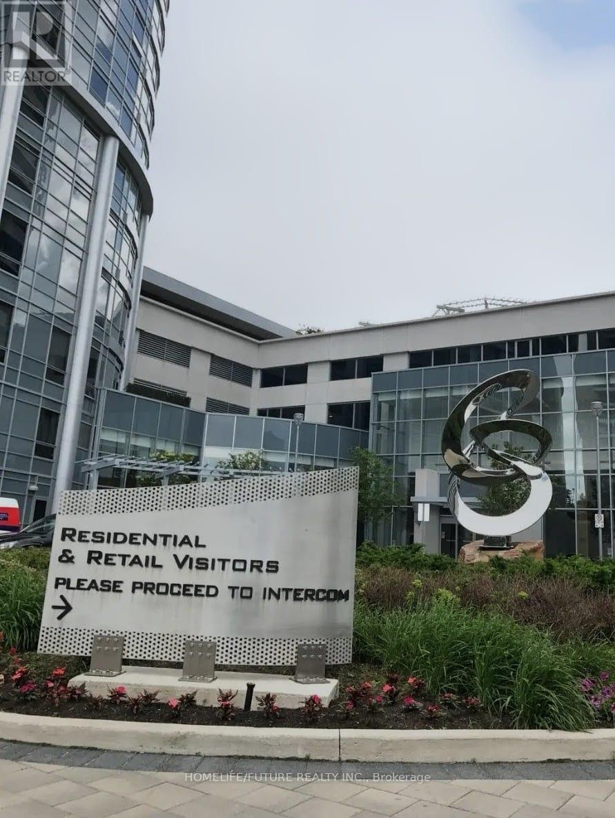 1615 - 135 VILLAGE GREEN SQUARE, Toronto, Ontario