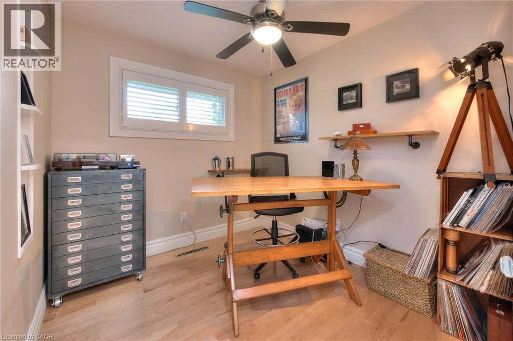 243 Lincoln Road, Waterloo, Ontario N2J 2P4 - Photo 12 - 40780541