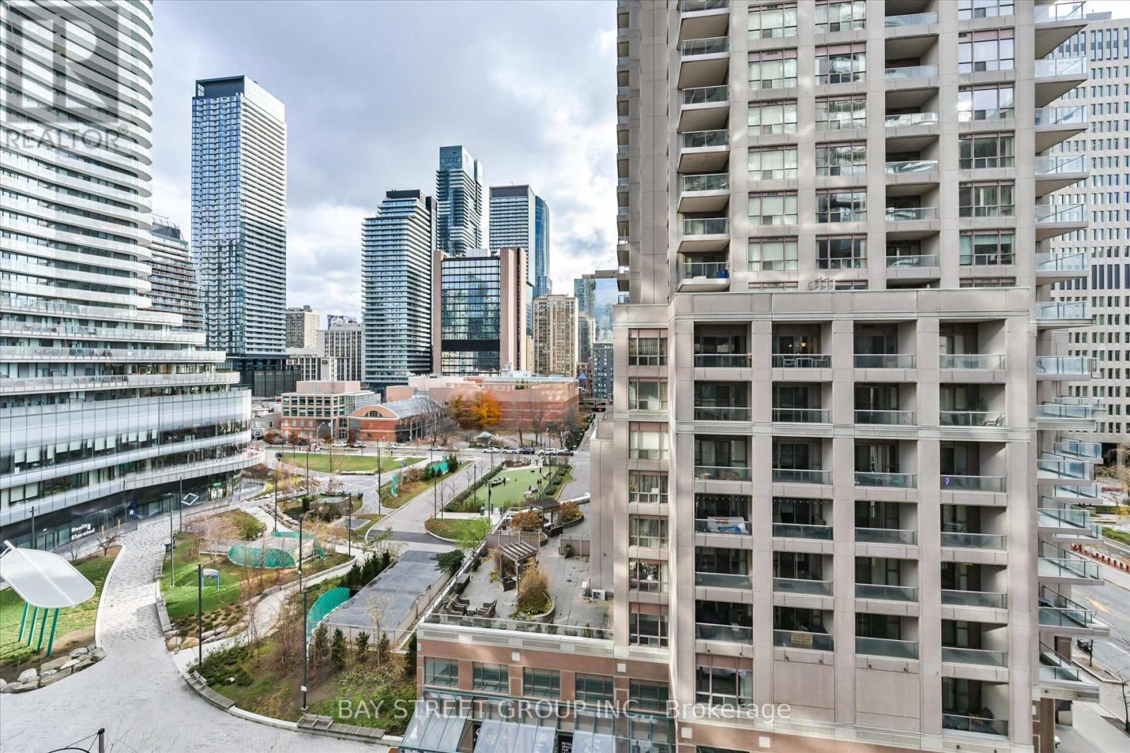 805 - 955 Bay Street, Toronto (Bay Street Corridor), Ontario  M5S 0C6 - Photo 16 - C12498446