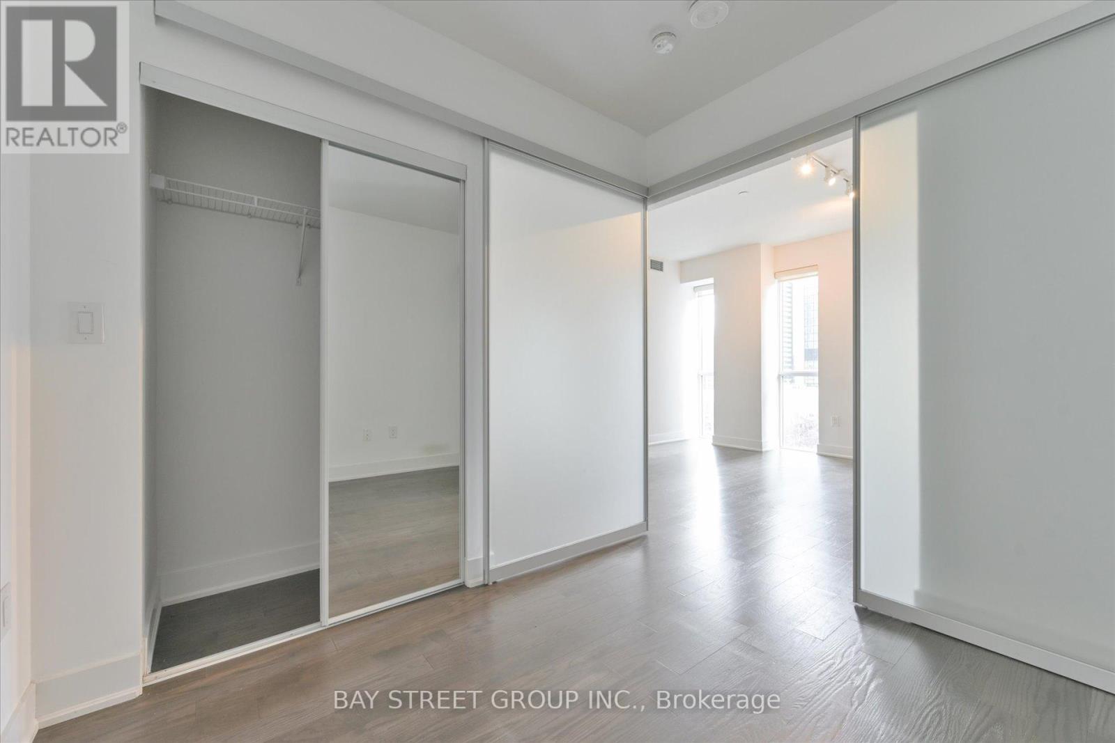 805 - 955 Bay Street, Toronto (Bay Street Corridor), Ontario  M5S 0C6 - Photo 11 - C12498446