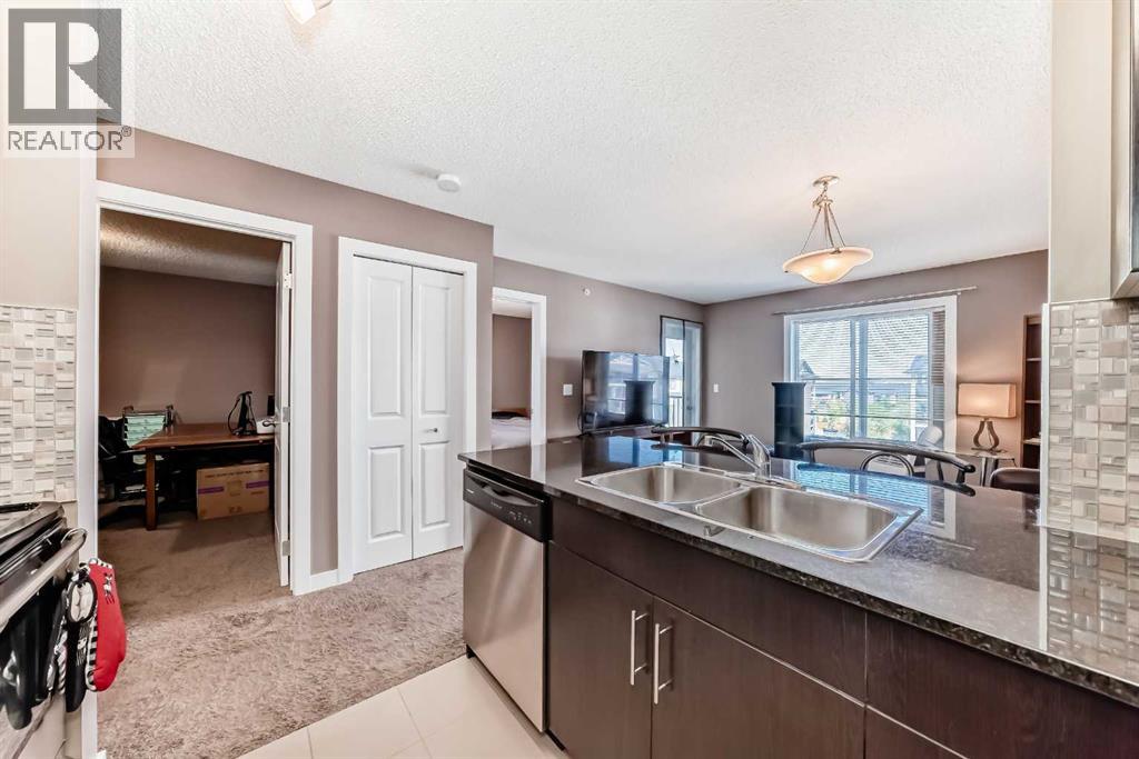 3407, 81 Legacy Boulevard Se, Calgary, Alberta  T2X 2B9 - Photo 7 - A2251001