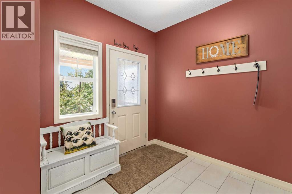 112 Sunset View, Cochrane, Alberta  T4C 0E8 - Photo 12 - A2252030