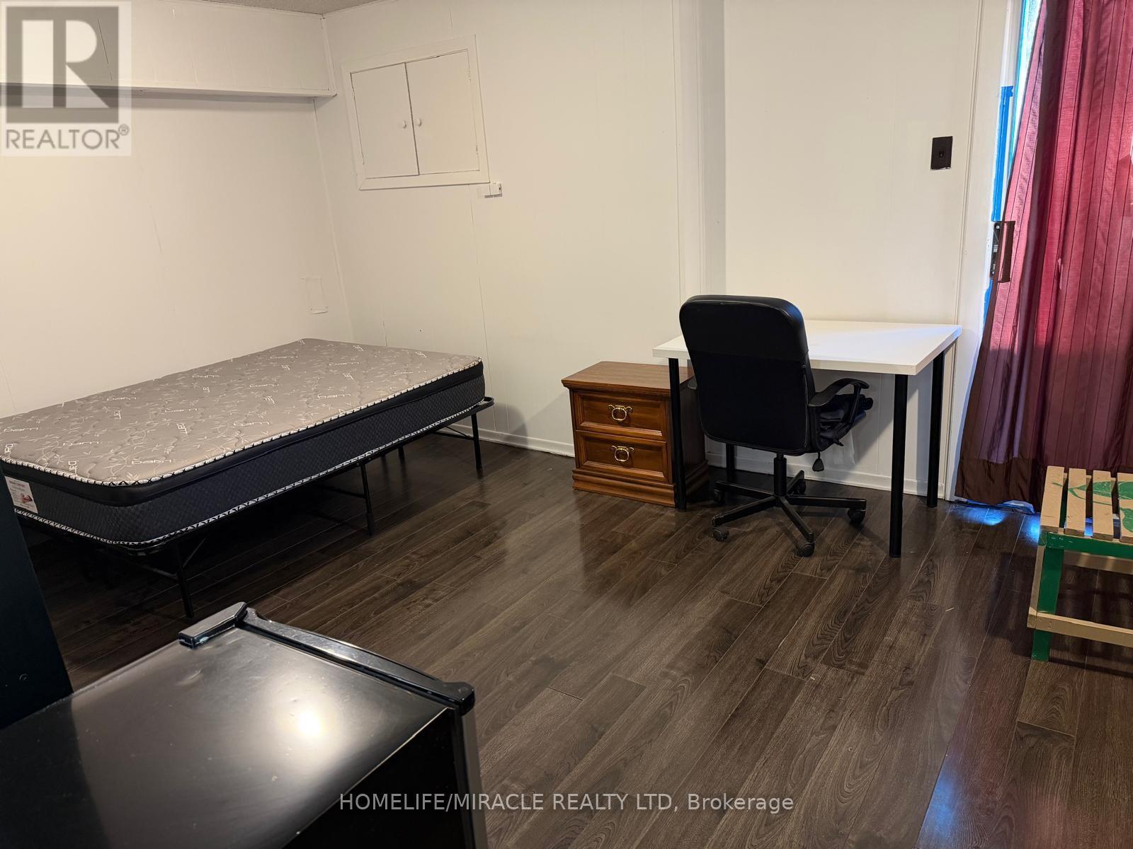 96 Carleton Place, Brampton, Ontario  L6T 3Z4 - Photo 17 - W12576896