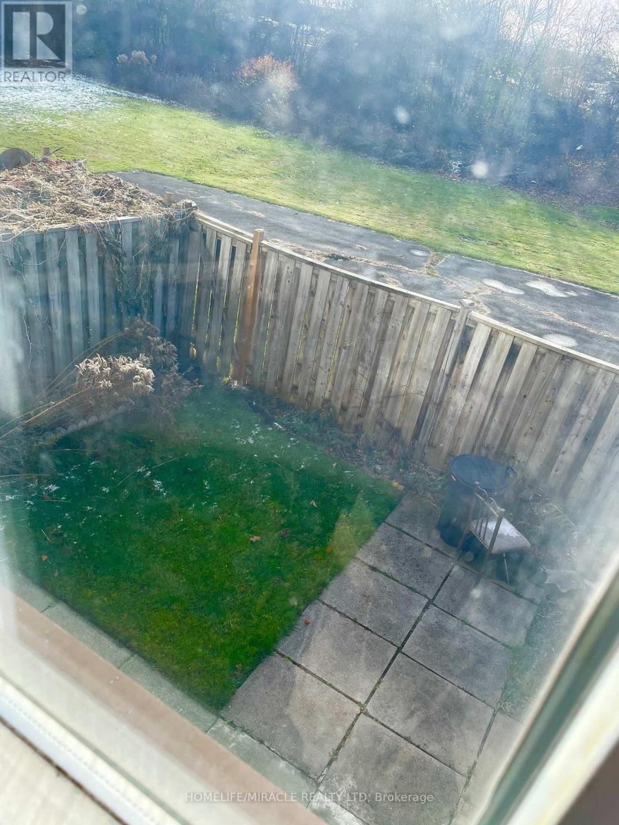 96 Carleton Place, Brampton, Ontario  L6T 3Z4 - Photo 33 - W12576896