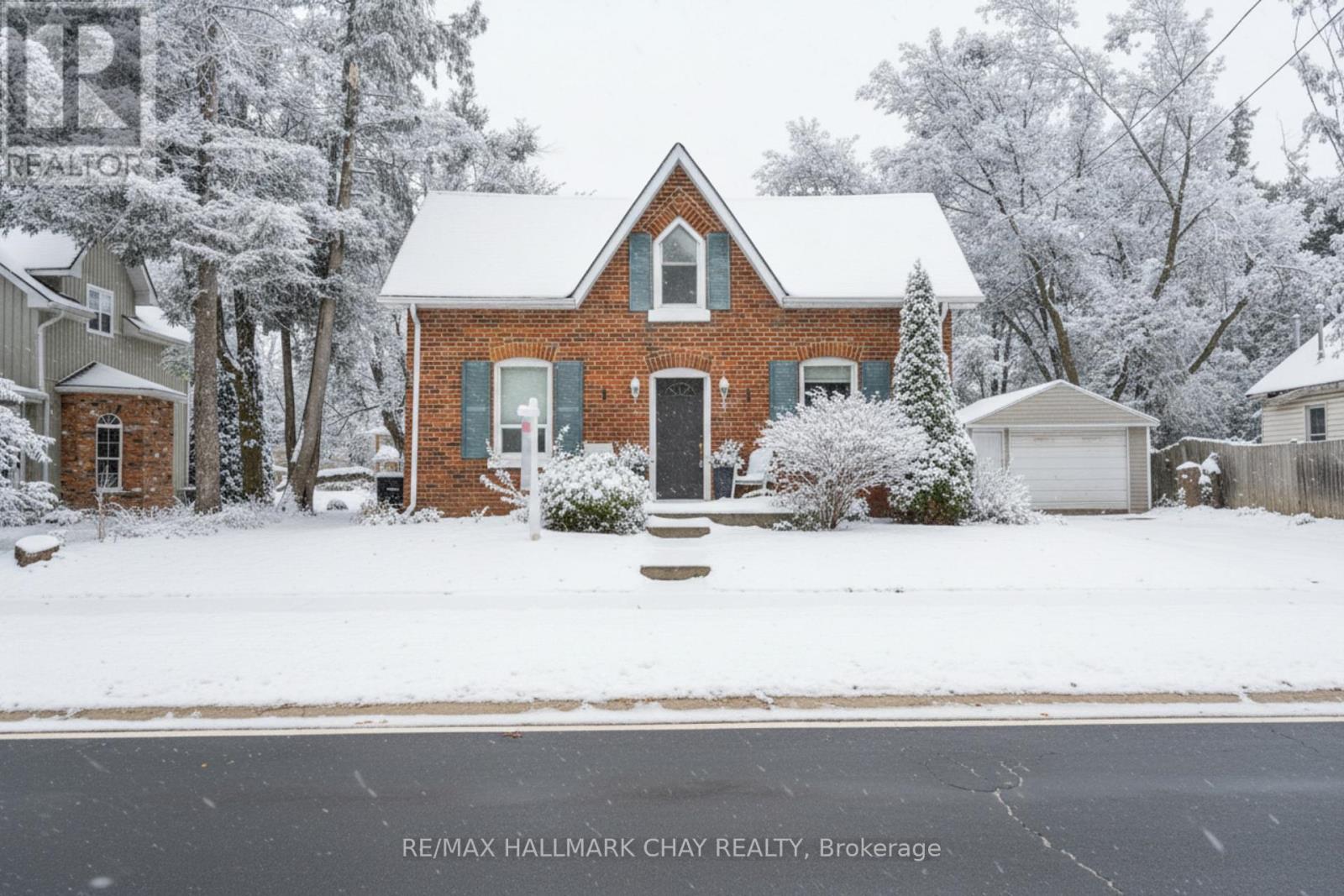 2088 VICTORIA STREET, Innisfil, Ontario