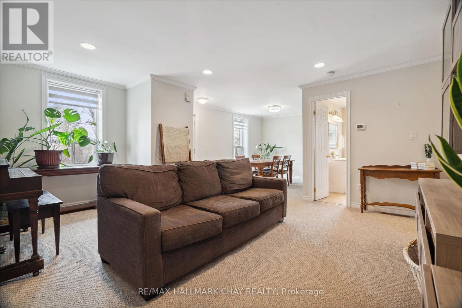 2088 Victoria Street, Innisfil, Ontario  L9S 1K4 - Photo 12 - N12587486