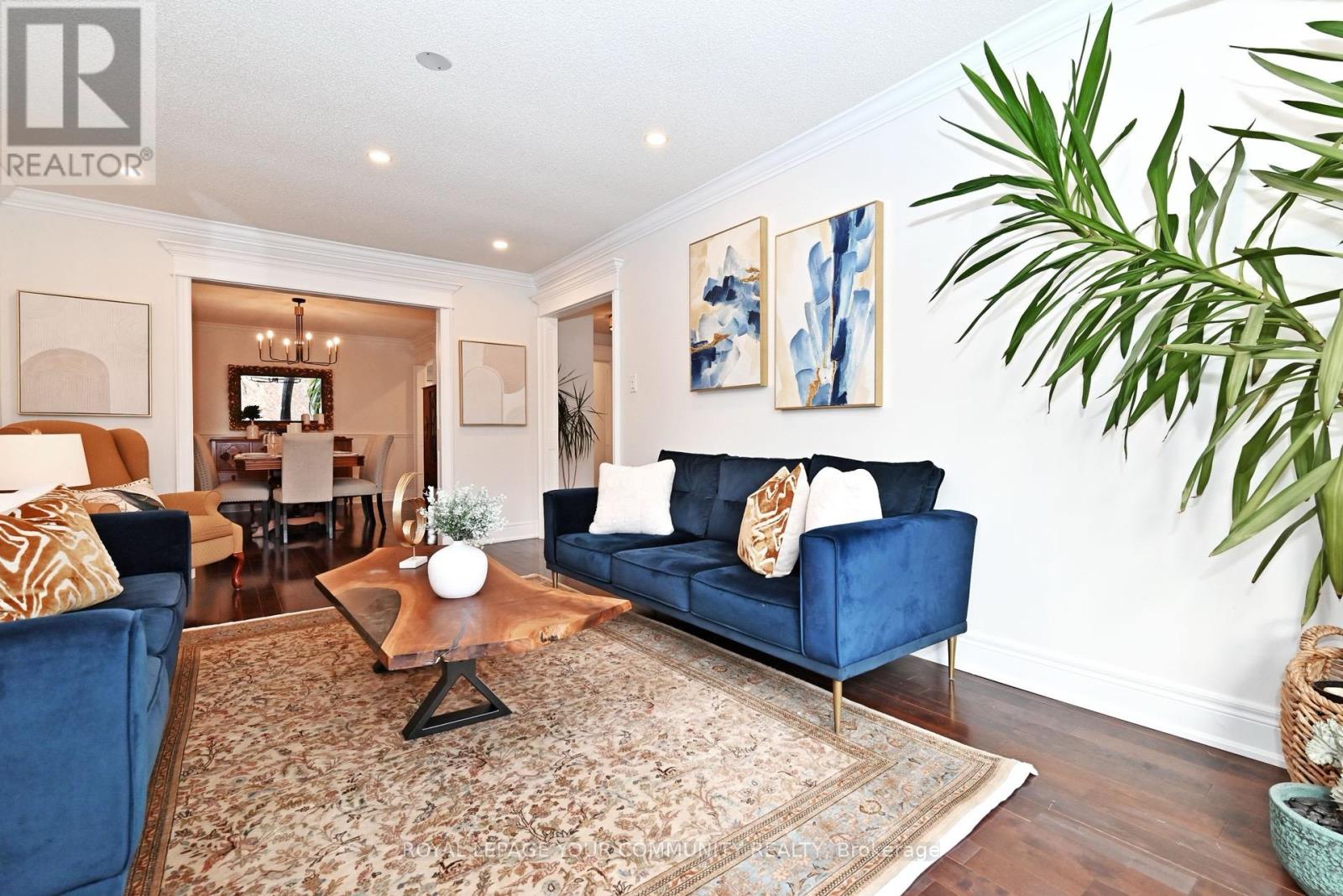 188 Kemano Road, Aurora, Ontario  L4G 4Z2 - Photo 6 - N12587490