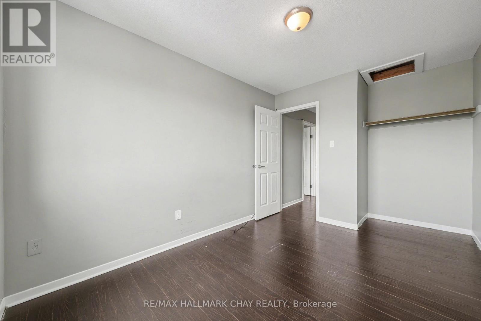 29 Baltimore Road, Barrie, Ontario  L4M 5M6 - Photo 15 - S12587474