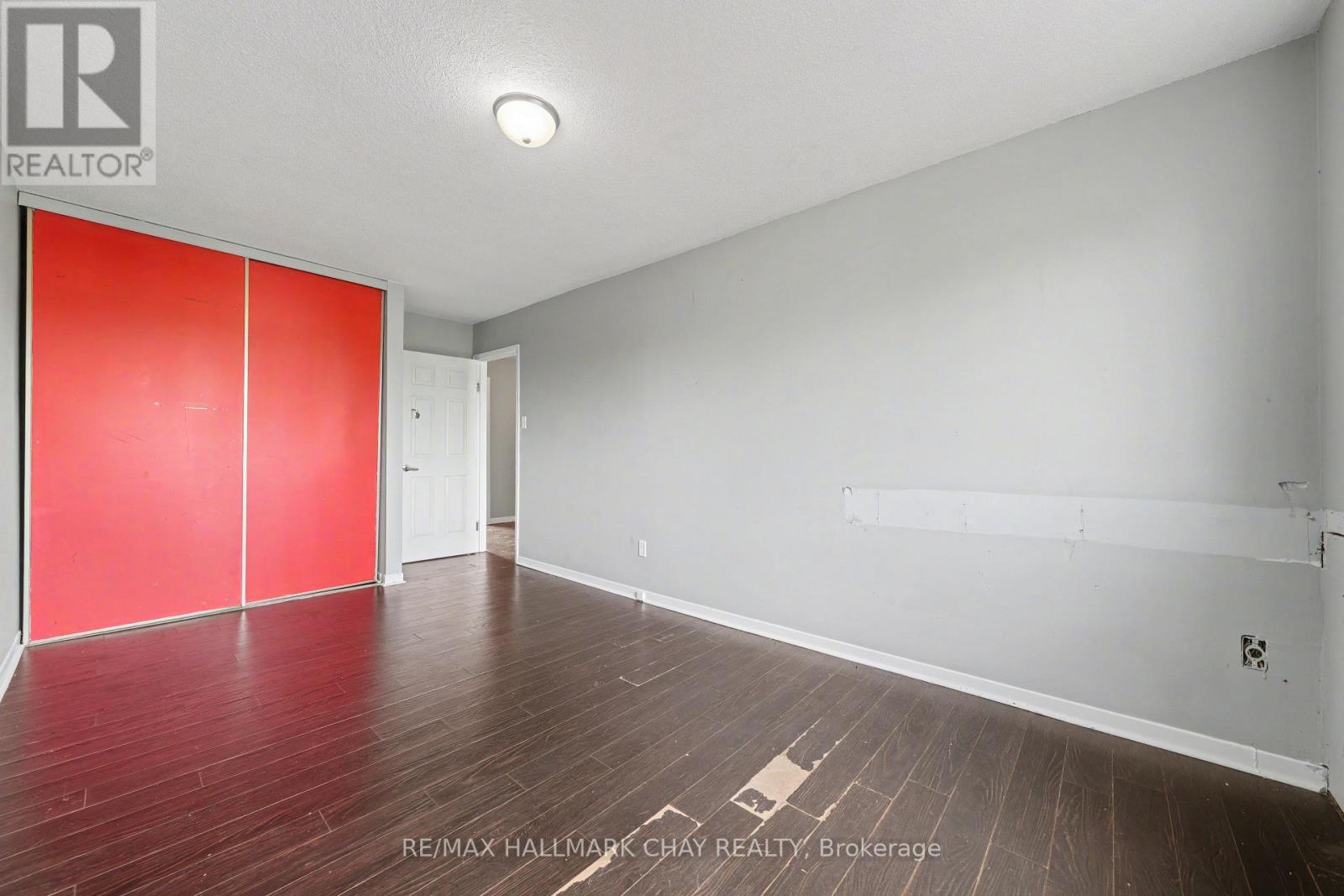 29 Baltimore Road, Barrie, Ontario  L4M 5M6 - Photo 17 - S12587474