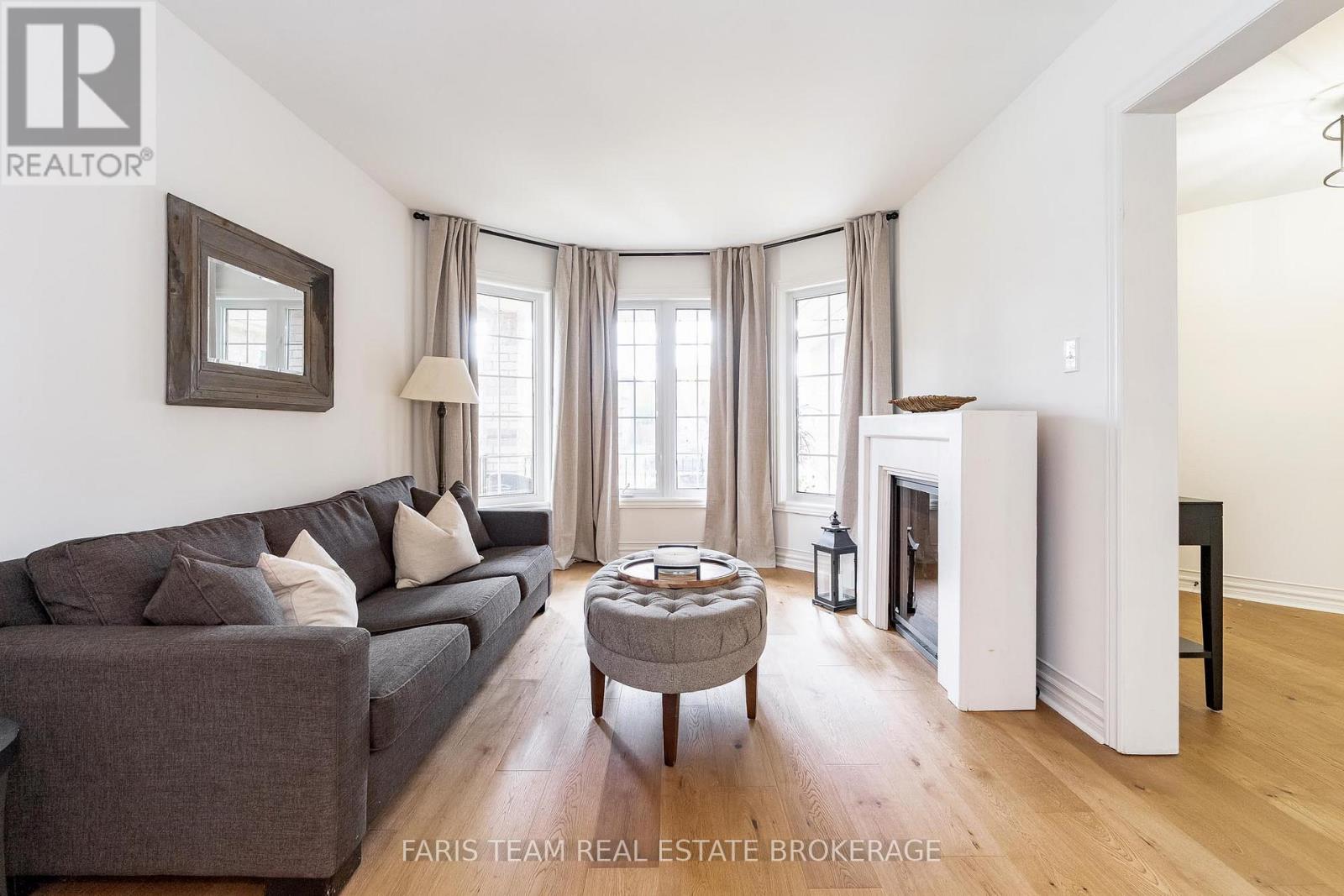 102 Country Lane, Barrie, Ontario  L4N 0N3 - Photo 14 - S12587476