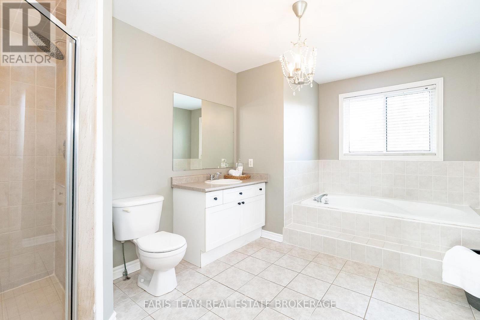 102 Country Lane, Barrie, Ontario  L4N 0N3 - Photo 24 - S12587476