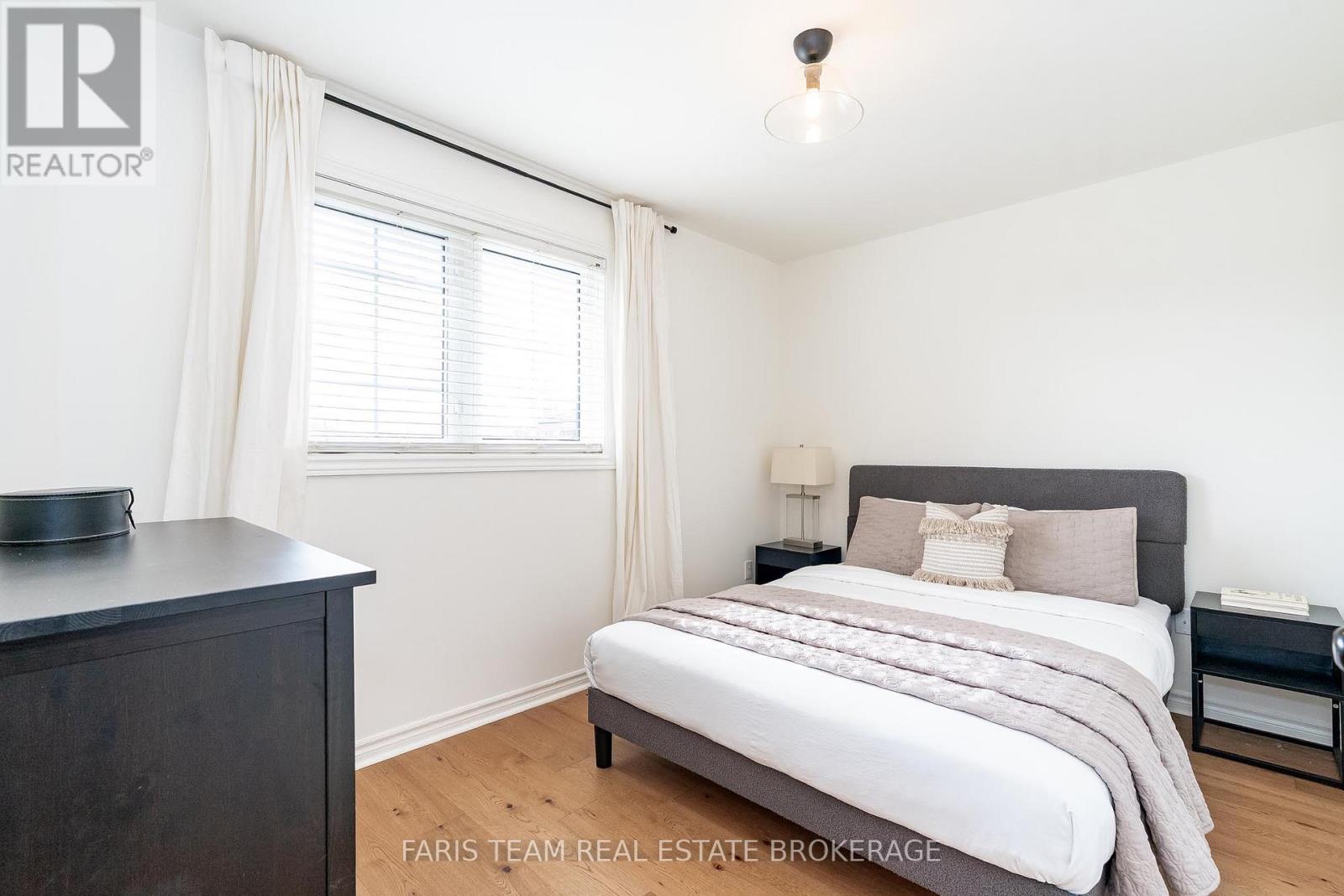 102 Country Lane, Barrie, Ontario  L4N 0N3 - Photo 29 - S12587476