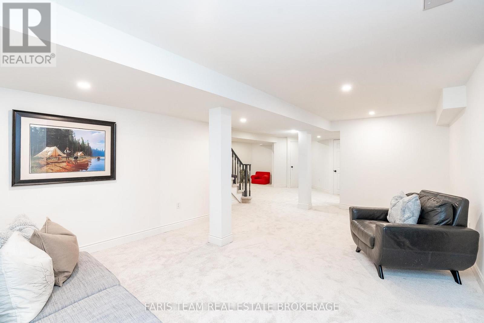 102 Country Lane, Barrie, Ontario  L4N 0N3 - Photo 35 - S12587476