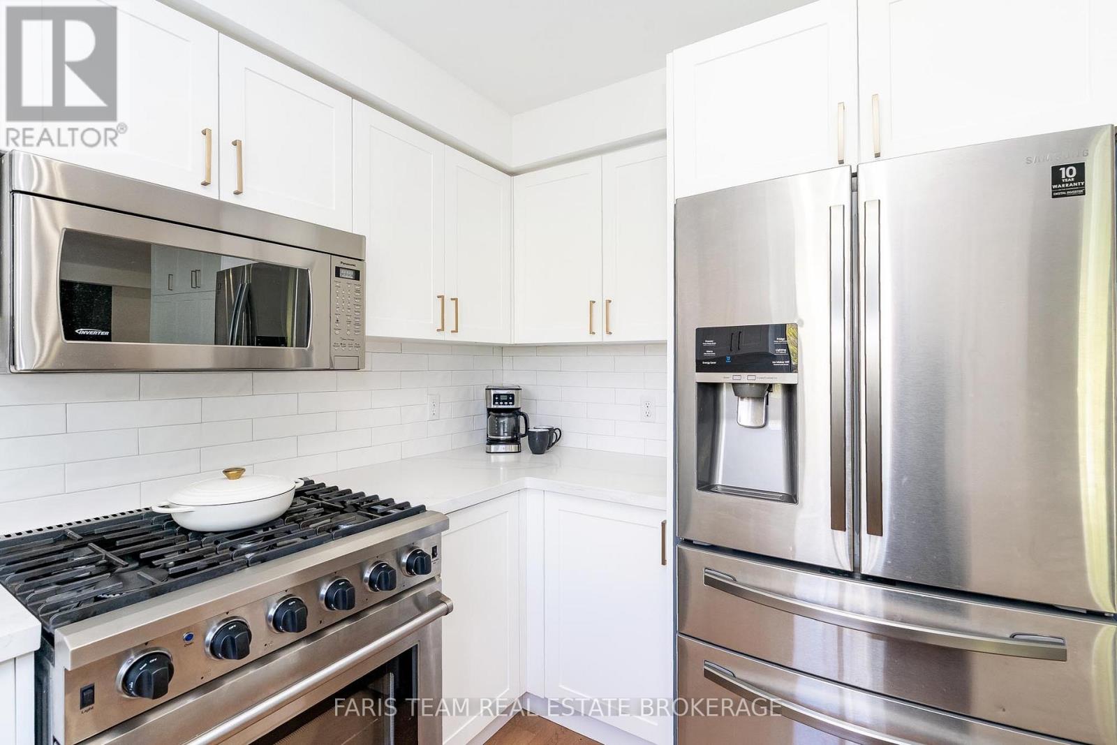 102 Country Lane, Barrie, Ontario  L4N 0N3 - Photo 6 - S12587476