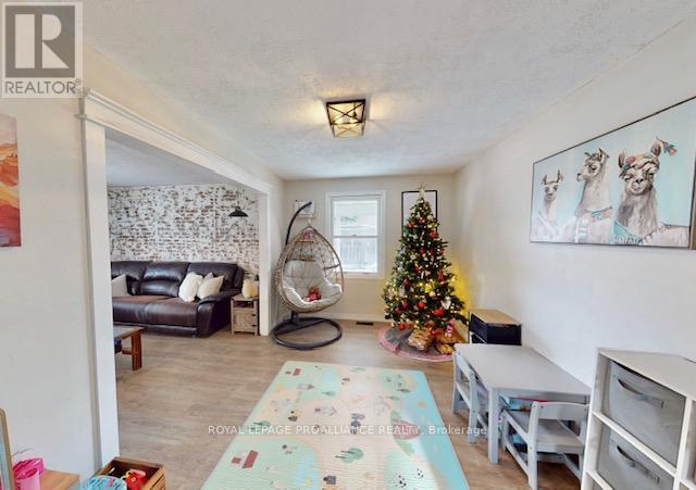 32 Mcnichol Avenue, Quinte West, Ontario K8V 2R6 - Photo 24 - X12586332