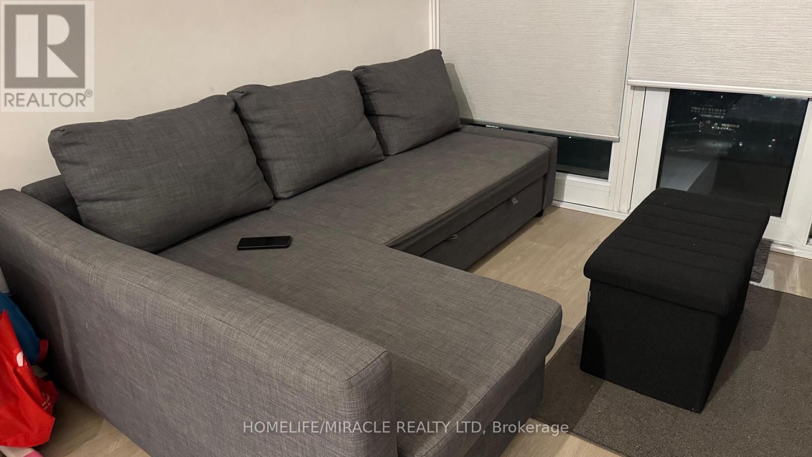 5411 - 3900 Confederation Parkway, Mississauga, Ontario  L5B 0M3 - Photo 10 - W12587450