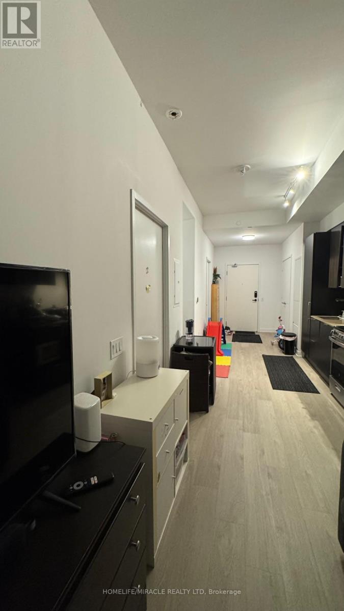 5411 - 3900 Confederation Parkway, Mississauga, Ontario  L5B 0M3 - Photo 11 - W12587450