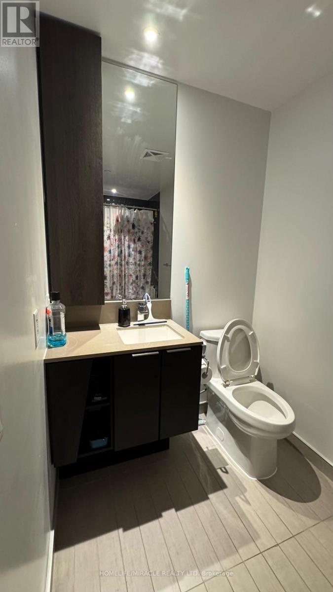 5411 - 3900 Confederation Parkway, Mississauga, Ontario  L5B 0M3 - Photo 12 - W12587450