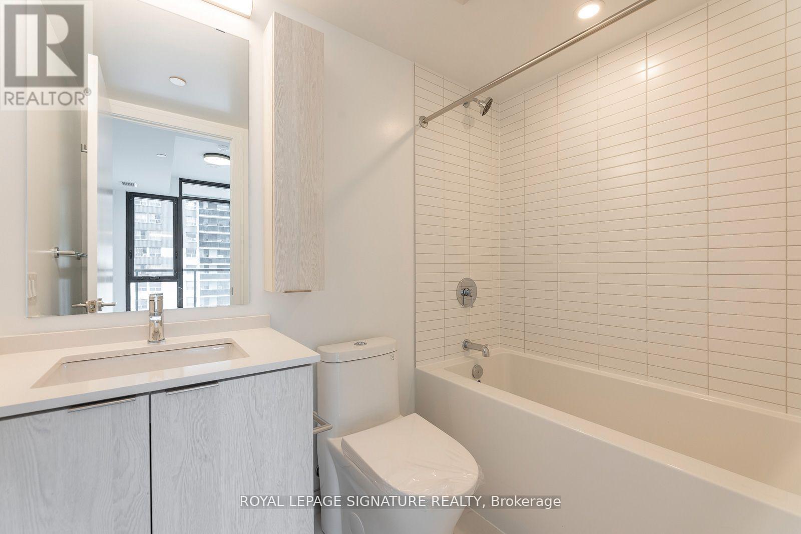 616 - 86 Dundas Street W, Mississauga, Ontario  L5A 1W4 - Photo 19 - W12587458