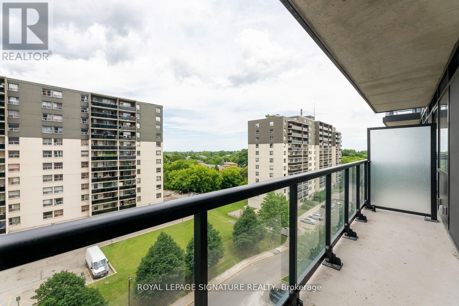 616 - 86 Dundas Street W, Mississauga, Ontario  L5A 1W4 - Photo 21 - W12587458