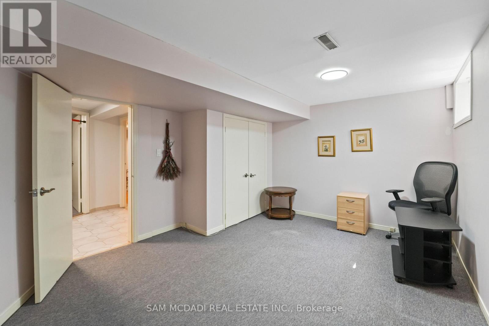 2032 Shannon Drive, Mississauga, Ontario  L5H 3W3 - Photo 39 - W12587462