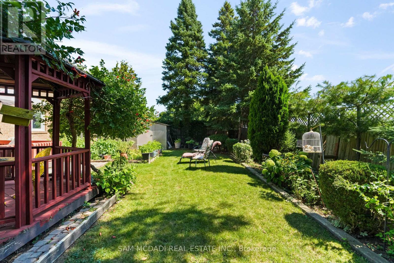 2032 Shannon Drive, Mississauga, Ontario  L5H 3W3 - Photo 46 - W12587462