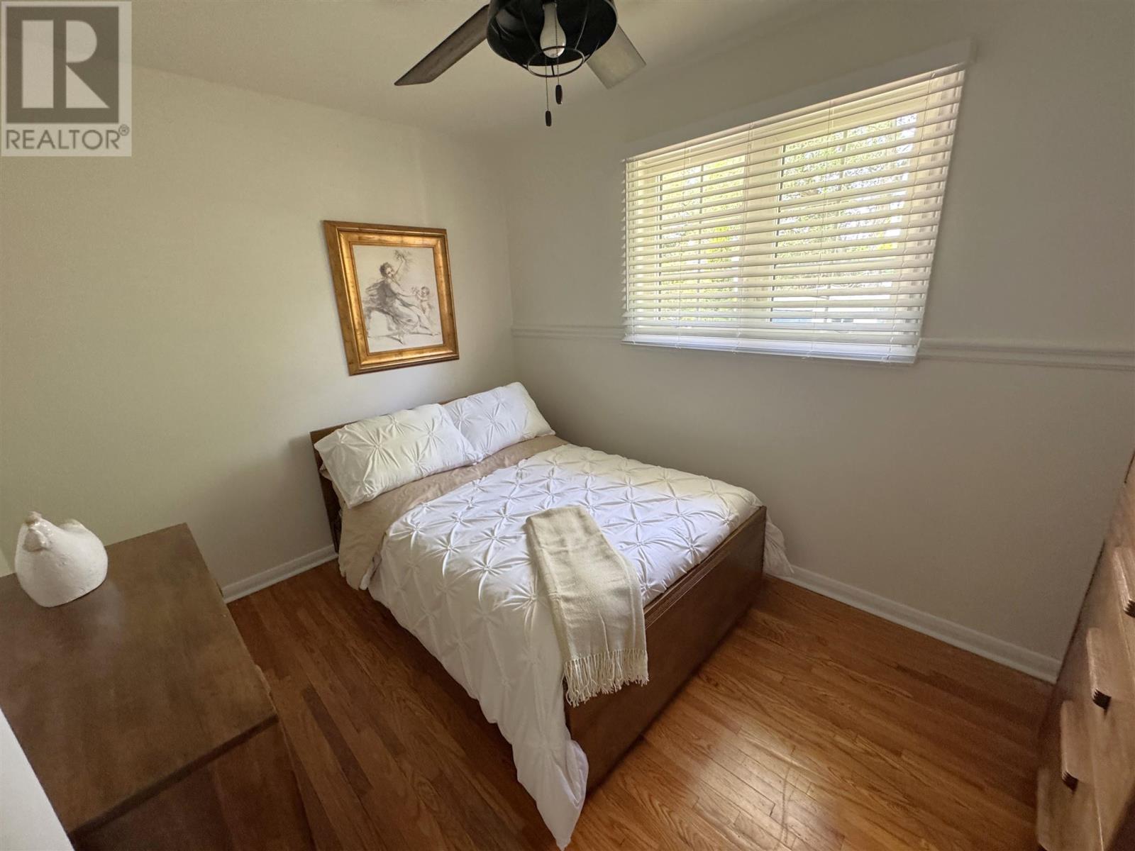 111 Spruce Ave, Elliot Lake, Ontario  P5A 2C2 - Photo 23 - SM252866