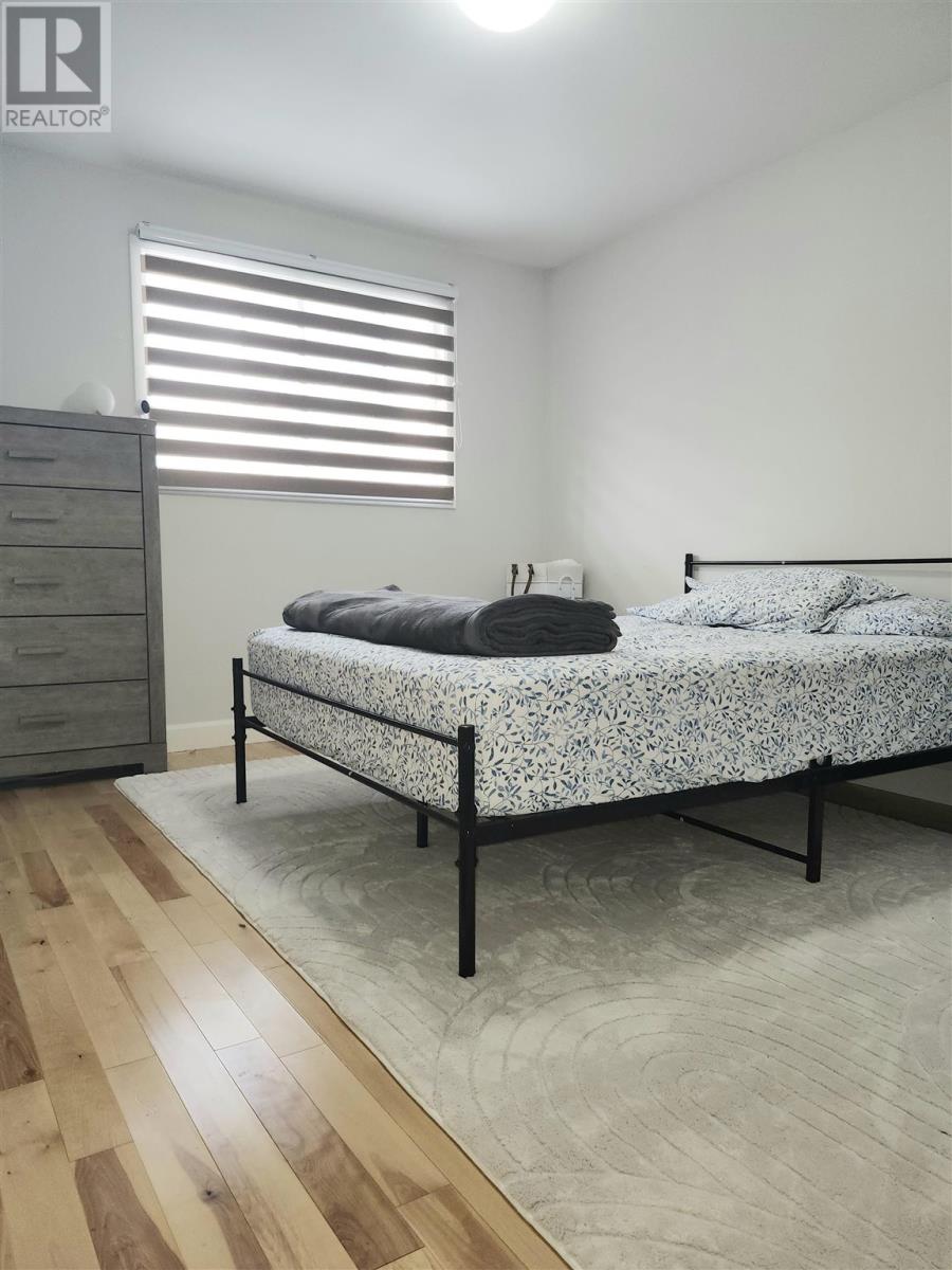 6 Mcafee St, Elliot Lake, Ontario  P5A 3G8 - Photo 13 - SM253262