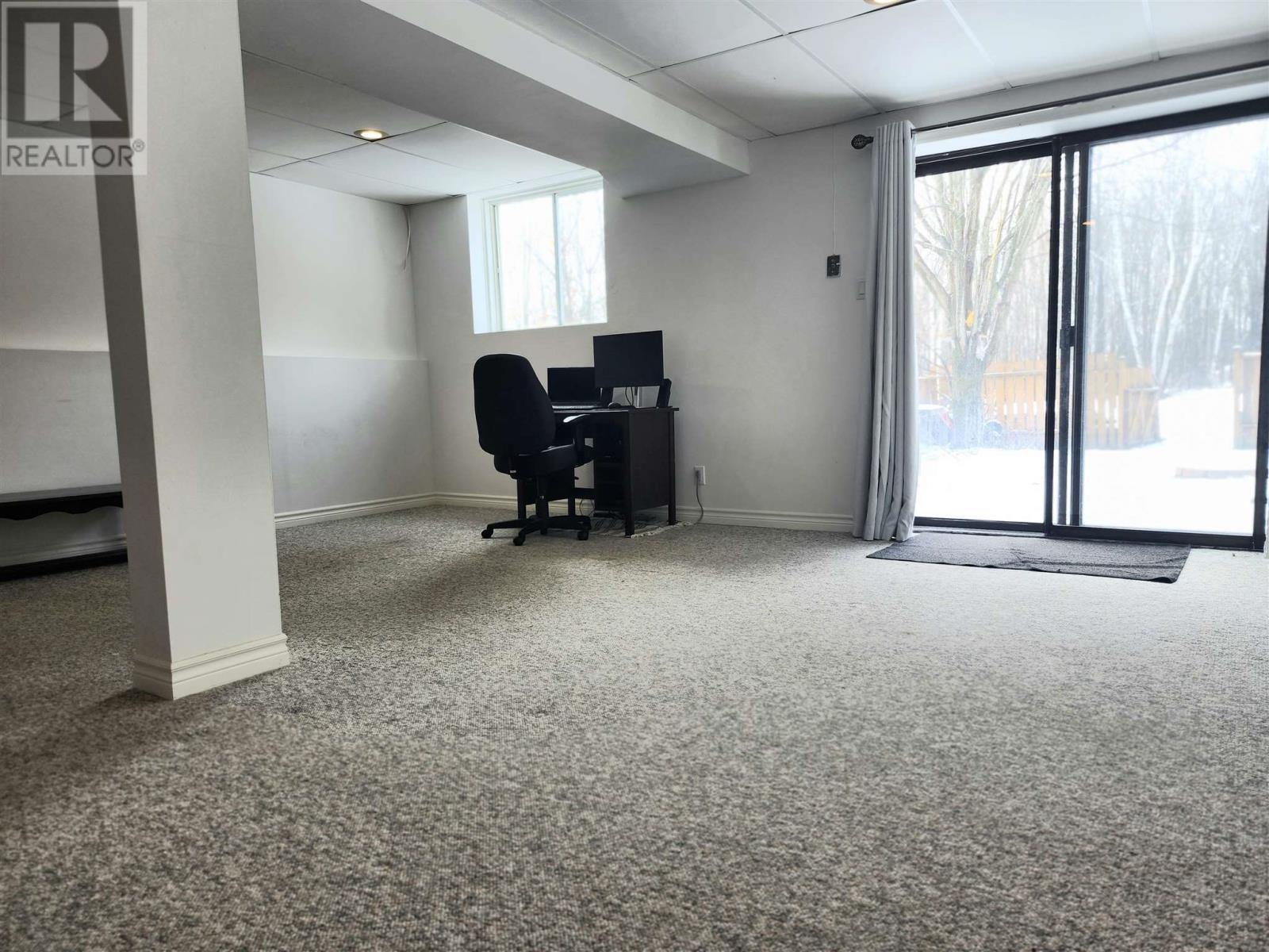 6 Mcafee St, Elliot Lake, Ontario  P5A 3G8 - Photo 18 - SM253262