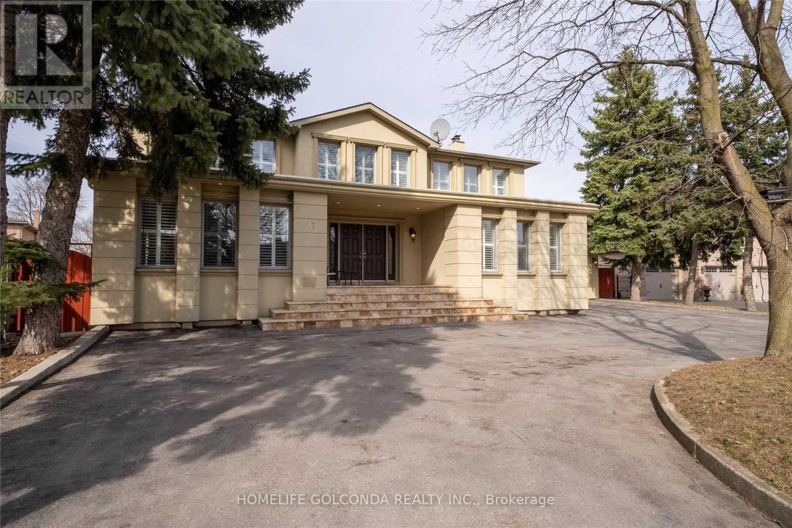 27 Dorwood Court, Vaughan, Ontario  L4L 1M9 - Photo 4 - N12516422