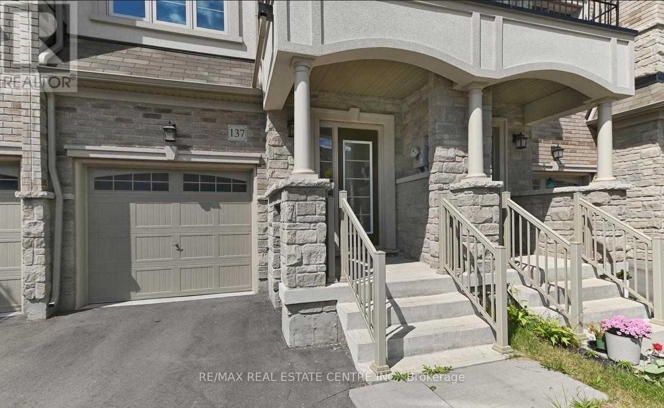137 BORERS CREEK CIR CIRCLE, Hamilton, Ontario