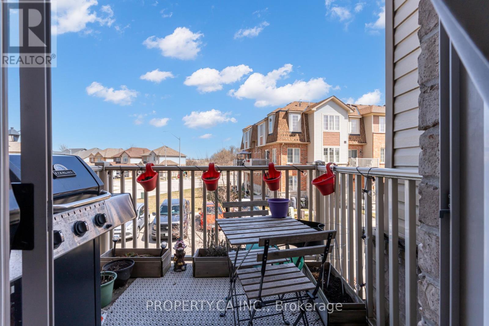 6 - 11 Stockbridge Gardens, Hamilton, Ontario  L8J 0H5 - Photo 21 - X12587478