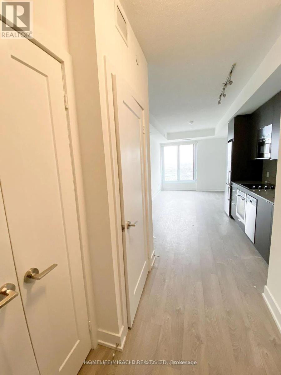 3510 - 7 Mabelle Avenue, Toronto, Ontario M9A 0C9 - Photo 5 - W12587506