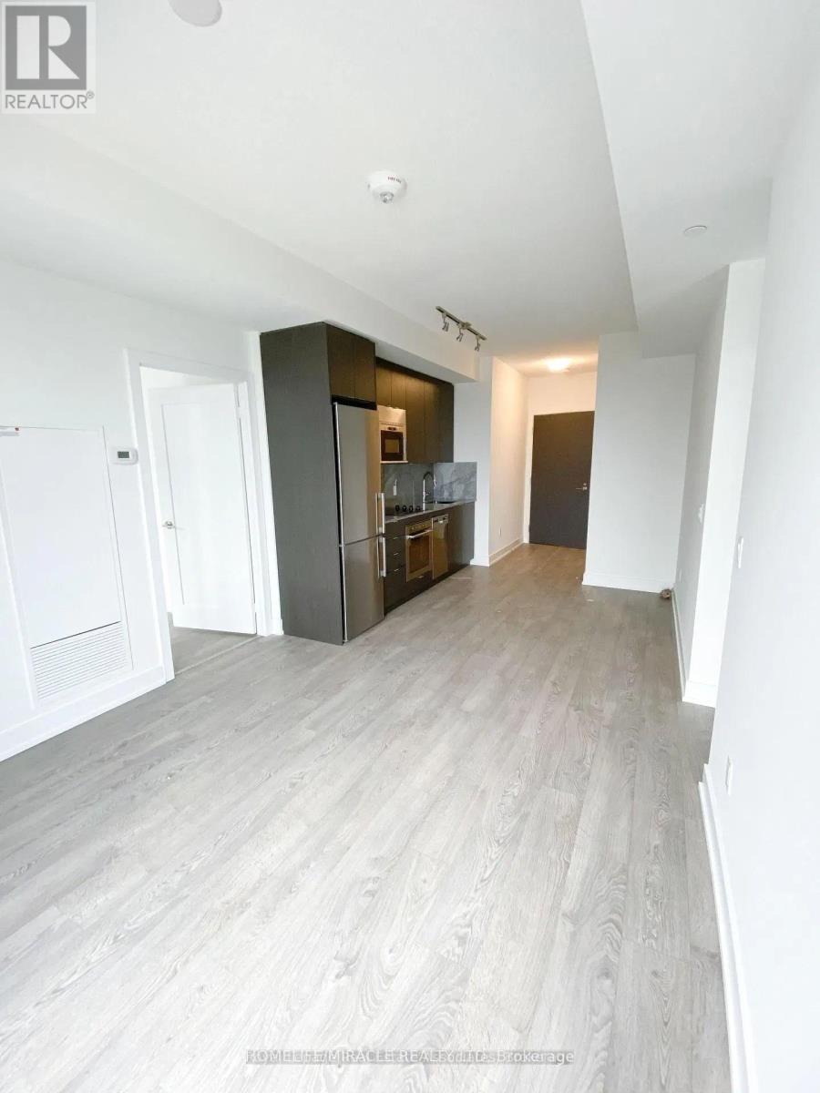 3510 - 7 Mabelle Avenue, Toronto, Ontario M9A 0C9 - Photo 2 - W12587506