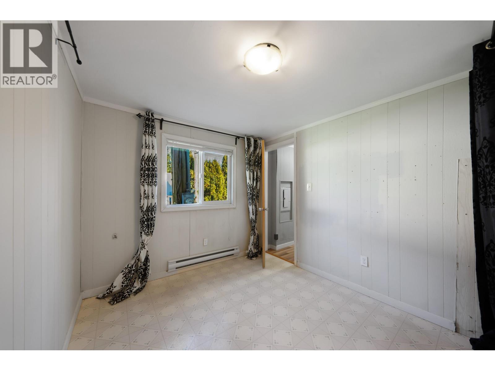 23206 Calvin Crescent, Maple Ridge, British Columbia  V2X 4S3 - Photo 16 - R3071010