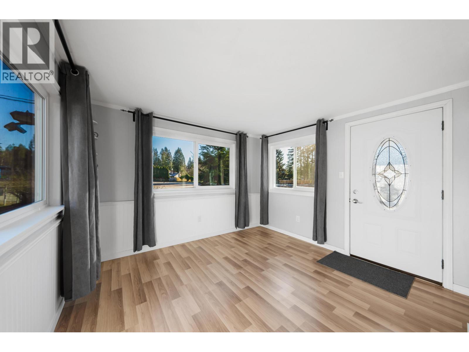 23206 Calvin Crescent, Maple Ridge, British Columbia  V2X 4S3 - Photo 7 - R3071010