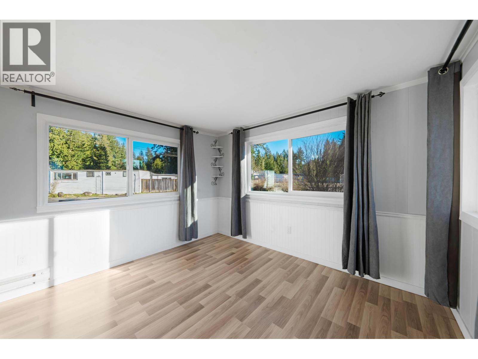 23206 Calvin Crescent, Maple Ridge, British Columbia  V2X 4S3 - Photo 9 - R3071010