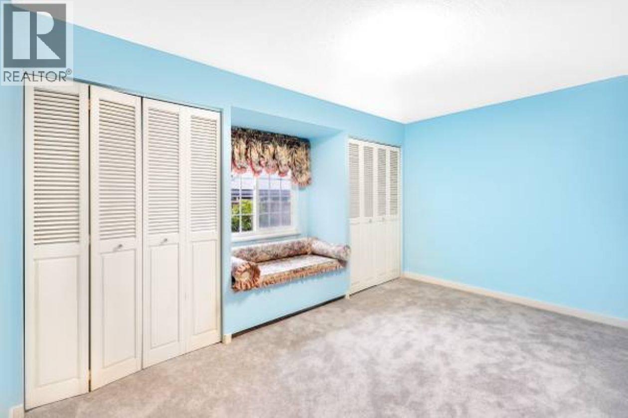 243 E 22nd Street, North Vancouver, British Columbia  V7L 3C5 - Photo 2 - R3071006