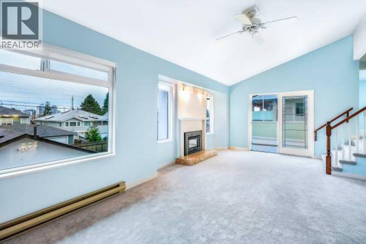 243 E 22nd Street, North Vancouver, British Columbia  V7L 3C5 - Photo 9 - R3071006