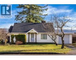 111 Thulin St Campbell River Central, Campbell River, Ca