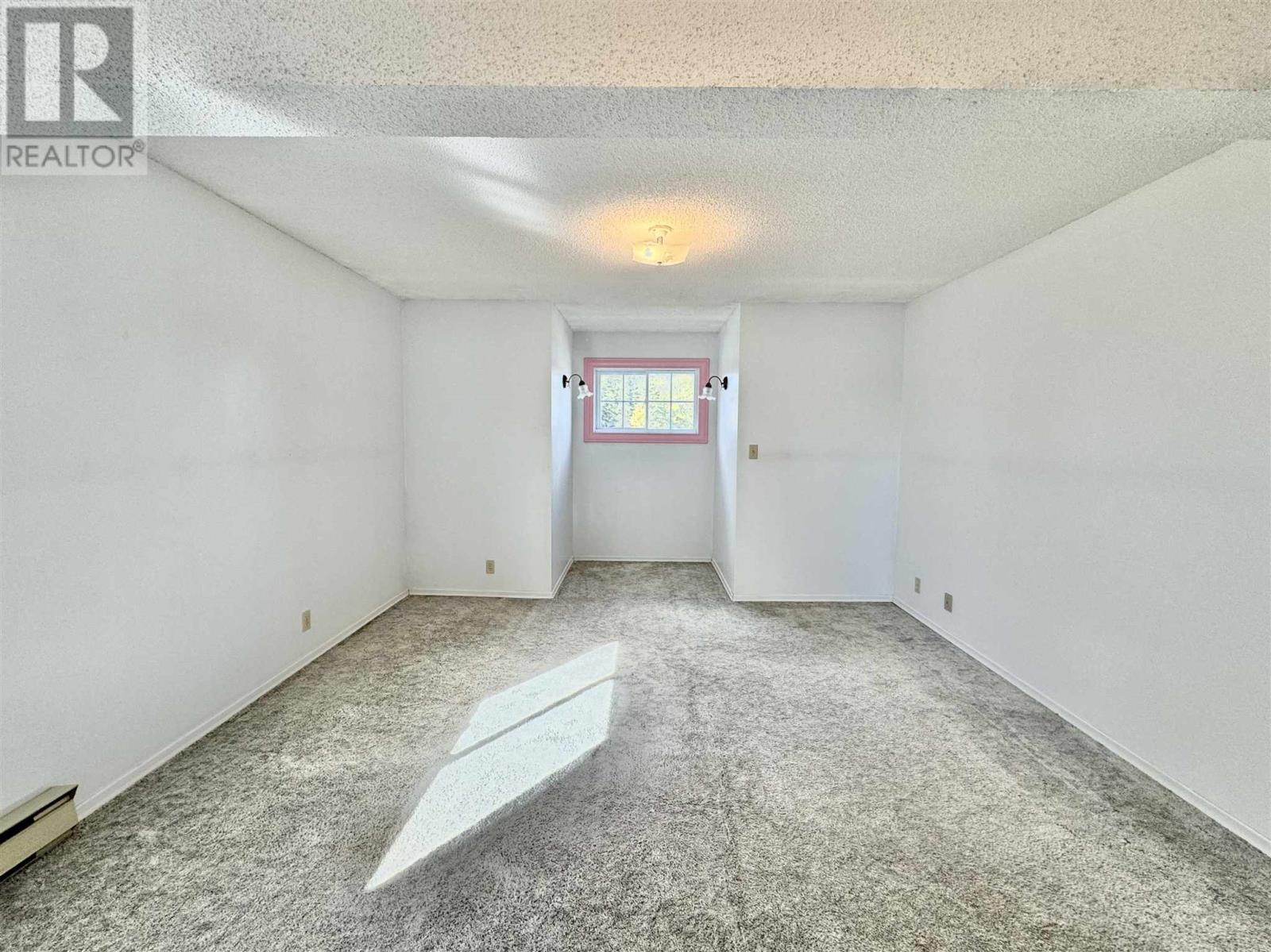 34 Laverendrye Cres, Marathon, Ontario  P0T 2E0 - Photo 21 - TB251936