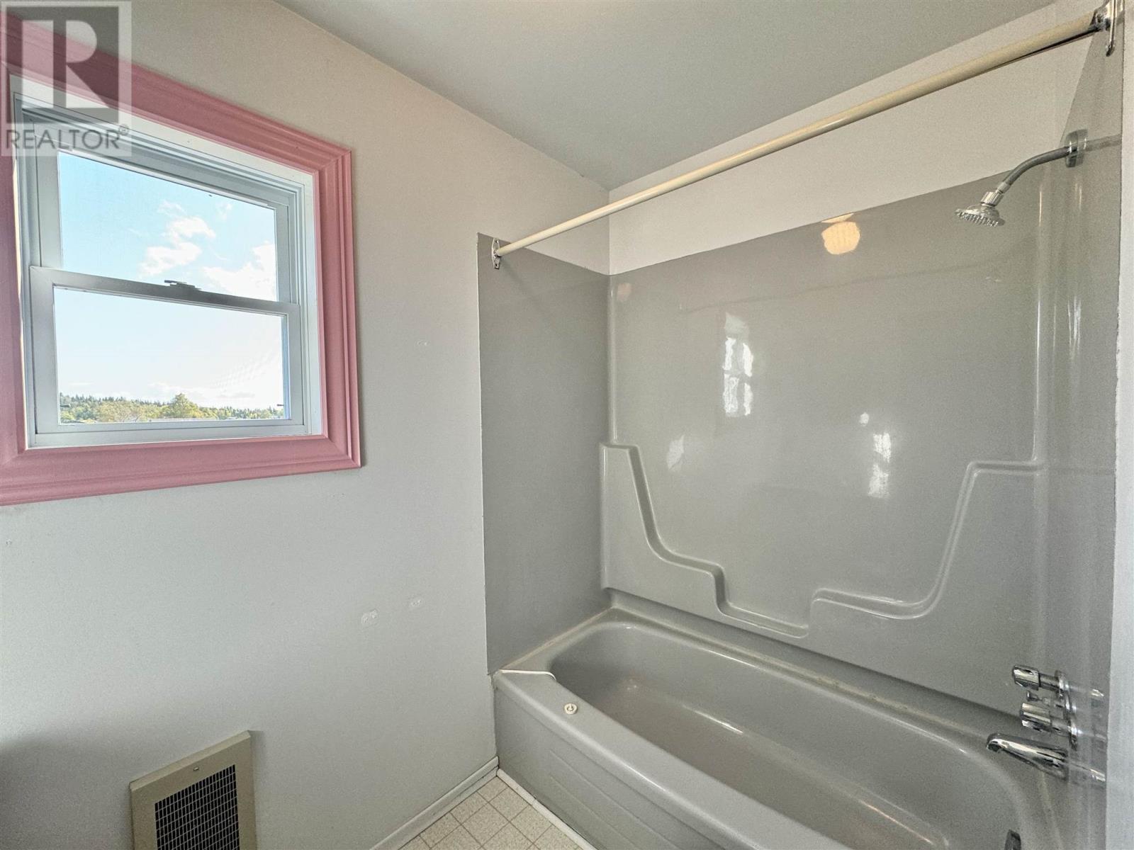 34 Laverendrye Cres, Marathon, Ontario  P0T 2E0 - Photo 25 - TB251936