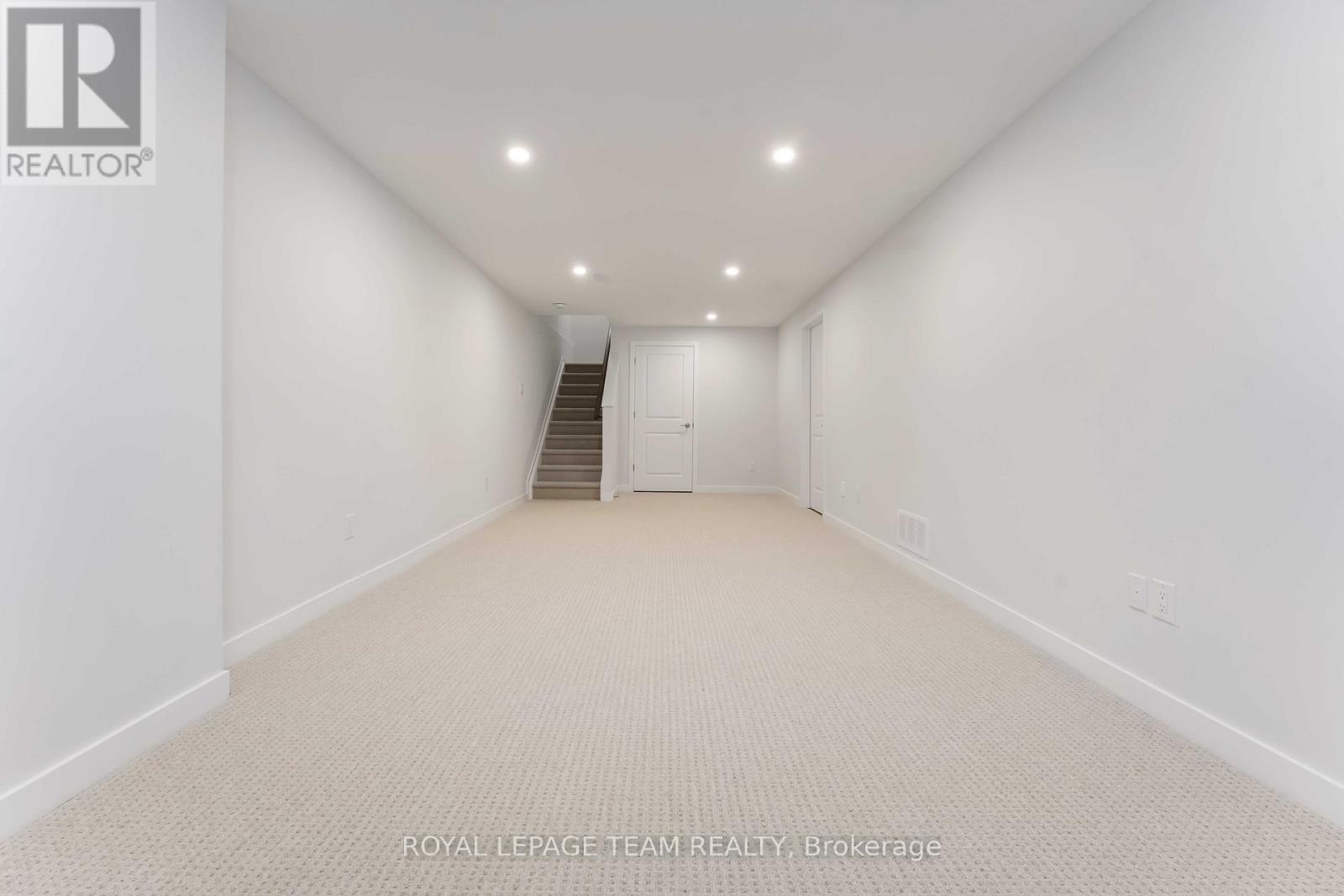 91 Gartersnake Way, Ottawa, Ontario  K1X 0J6 - Photo 24 - X12587556