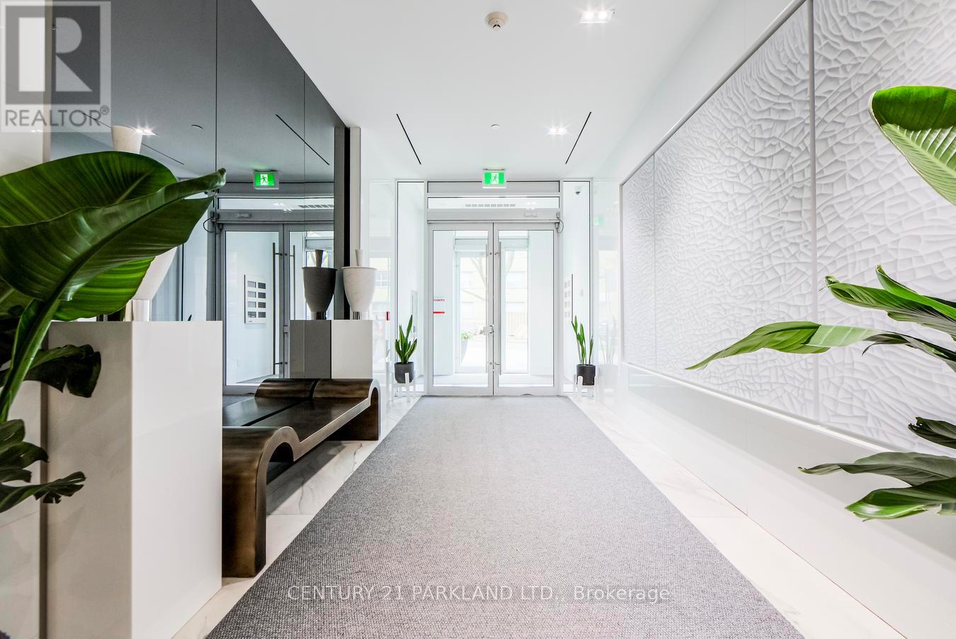 312 - 6 Parkwood Avenue, Toronto, Ontario  M4V 2W8 - Photo 3 - C12583872