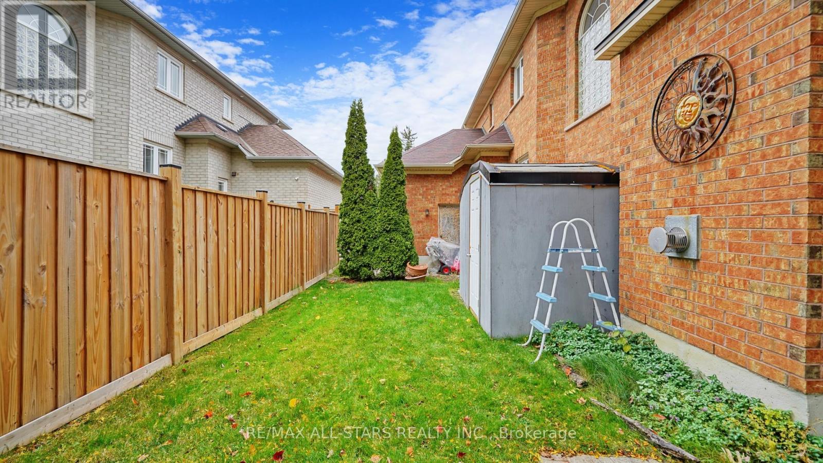 54 BRETTON CIRCLE, Markham, Ontario