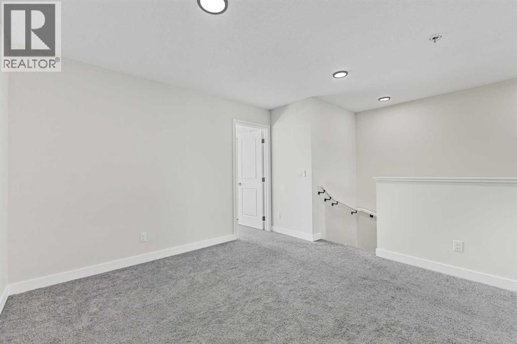 33 Belmont Drive Sw, Calgary, Alberta  T2X 4Z6 - Photo 12 - A2264027
