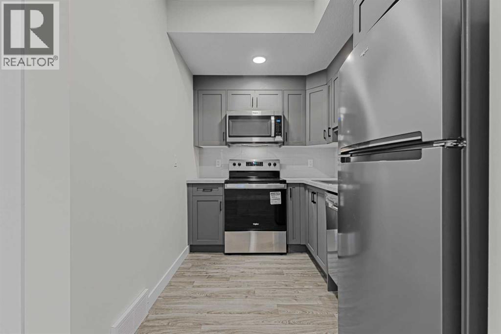 33 Belmont Drive Sw, Calgary, Alberta  T2X 4Z6 - Photo 32 - A2264027