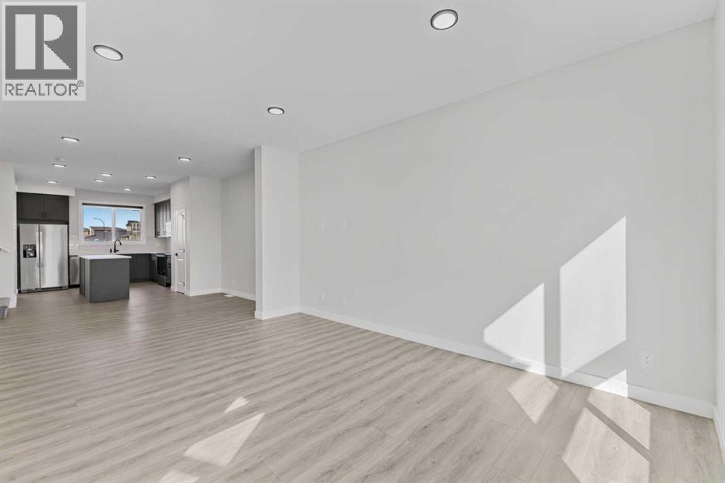 33 Belmont Drive Sw, Calgary, Alberta  T2X 4Z6 - Photo 10 - A2264027