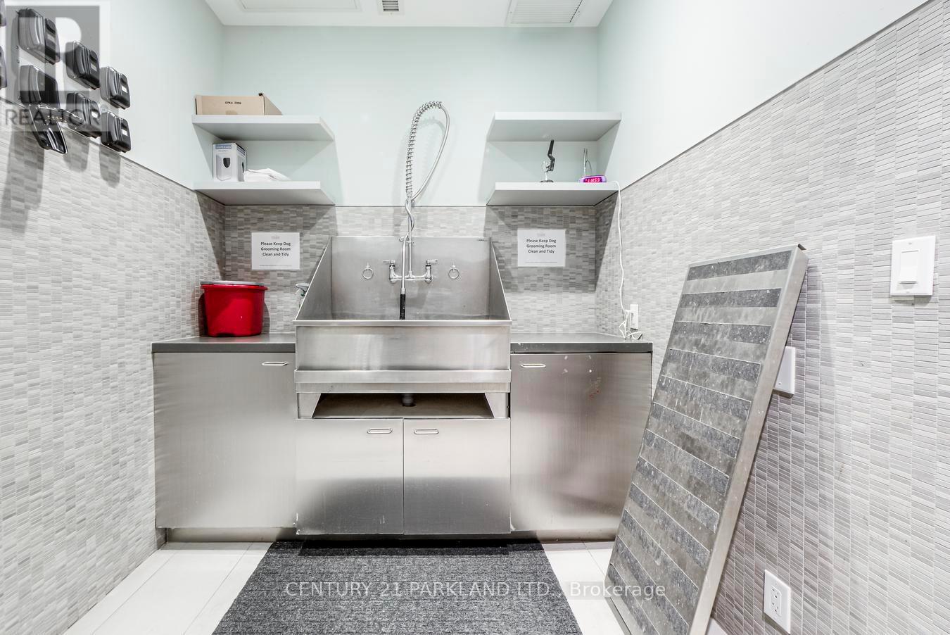 312 - 6 Parkwood Avenue, Toronto, Ontario  M4V 2W8 - Photo 39 - C12583872